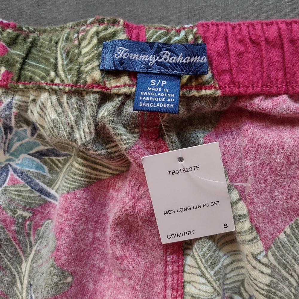 Tommy Bahama Tropical Print Men's Flannel Pajama Pants - Picture 8 of 13